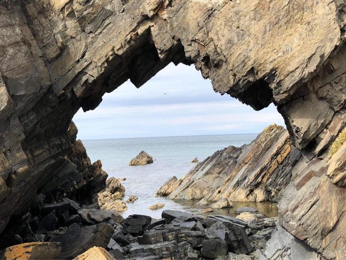 Bellevue Holiday Cottage Gardenstown Bagian luar foto
